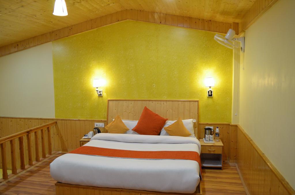 格泽里格旅馆-树山小屋和坎亚尔别墅 马拉里 外观 照片