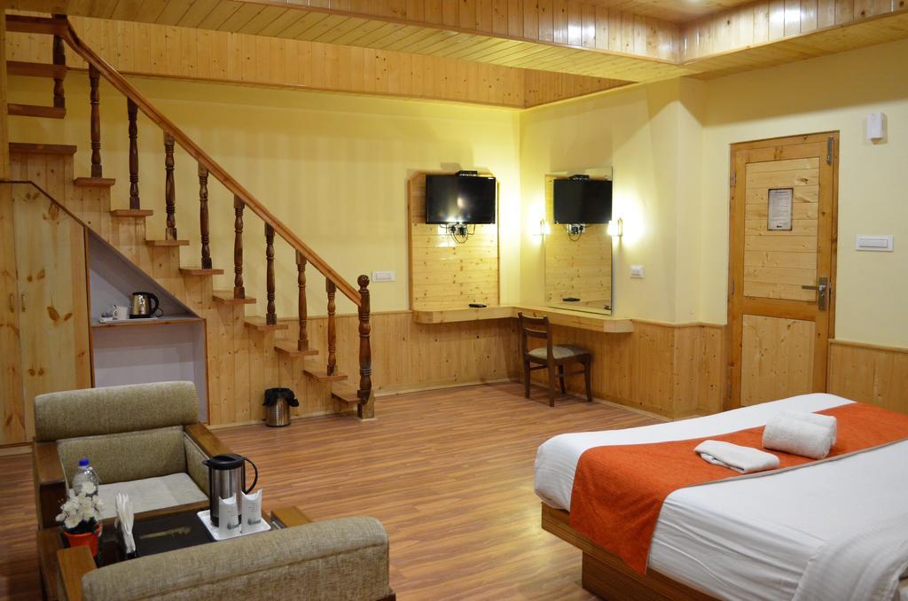 格泽里格旅馆-树山小屋和坎亚尔别墅 马拉里 外观 照片